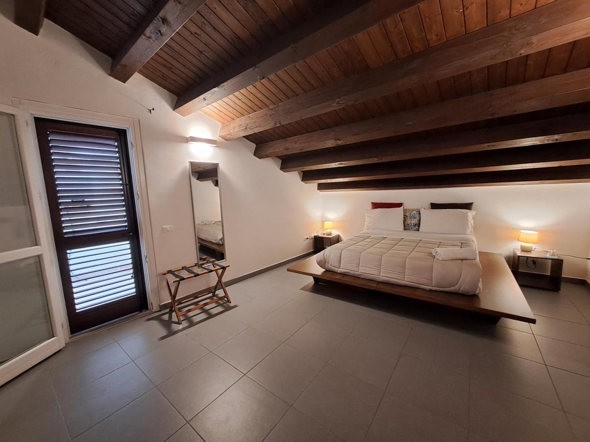 Sopra Moltivolti Guesthouse Palermo Pokój zdjęcie